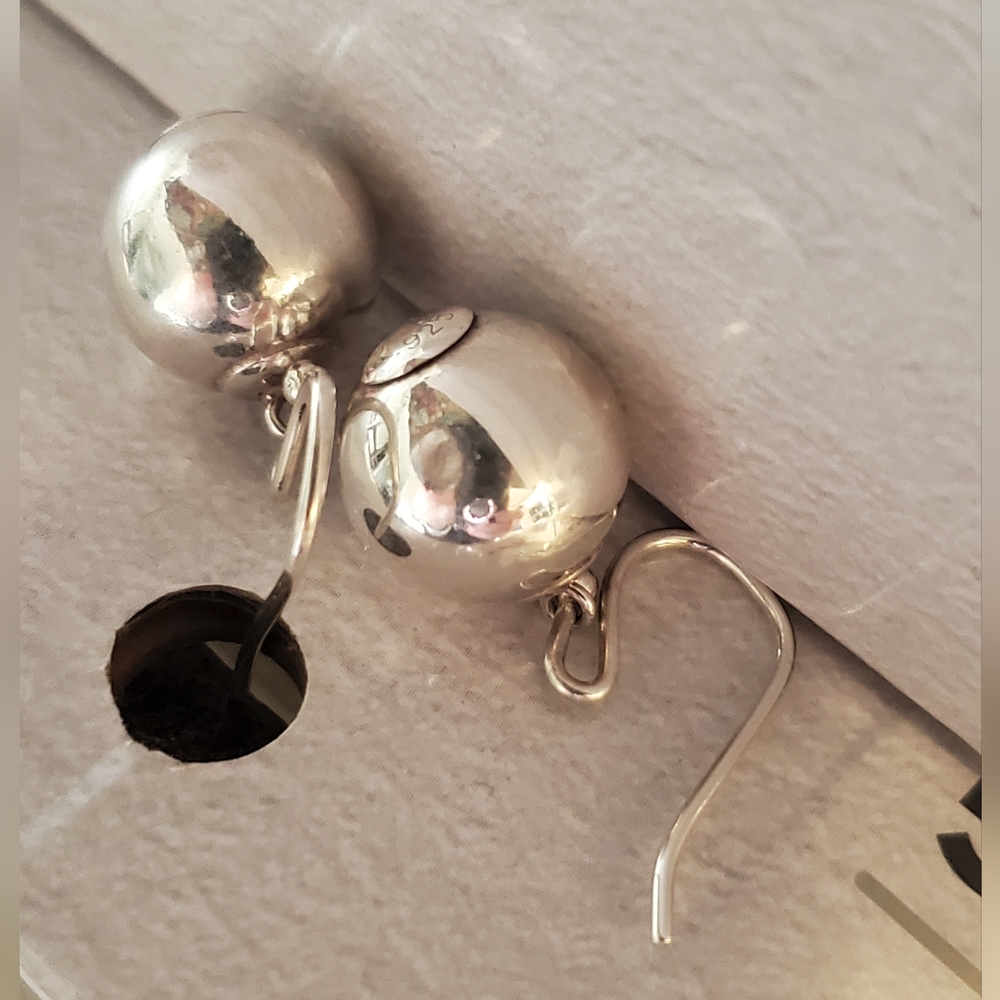 Silpada Earrings - Picture 3 of 6